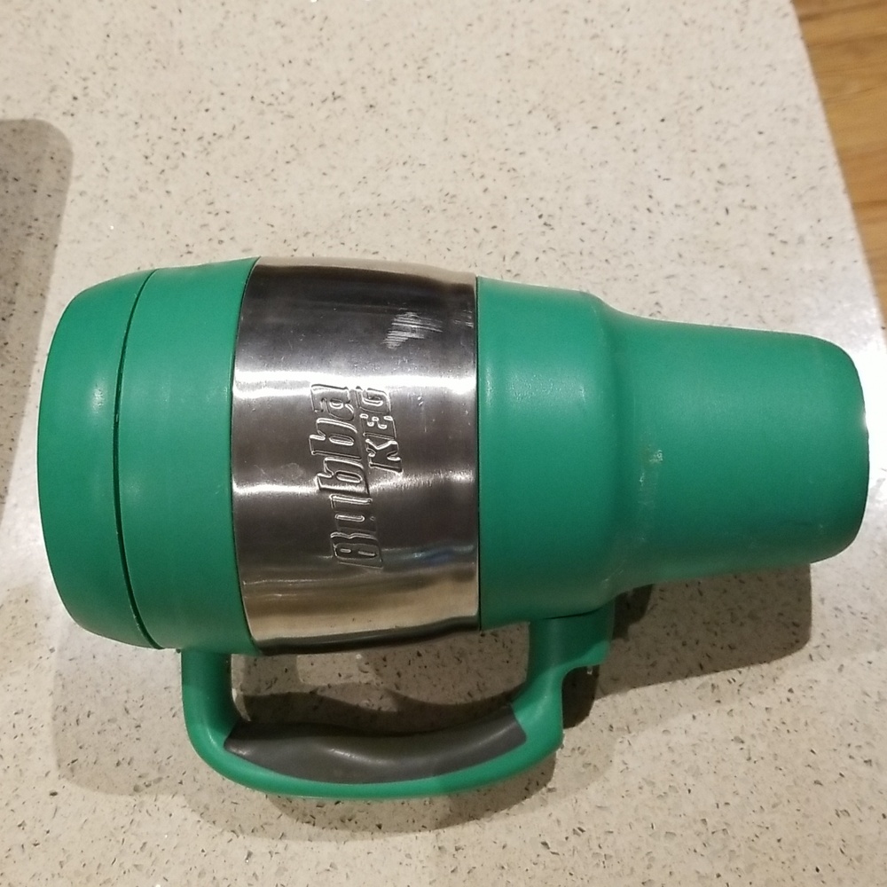 Bubba Keg twist top lid handy bottle opener on handle